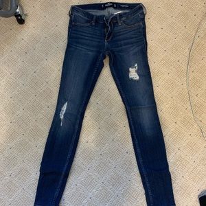 Hollister jeans (4 pairs)